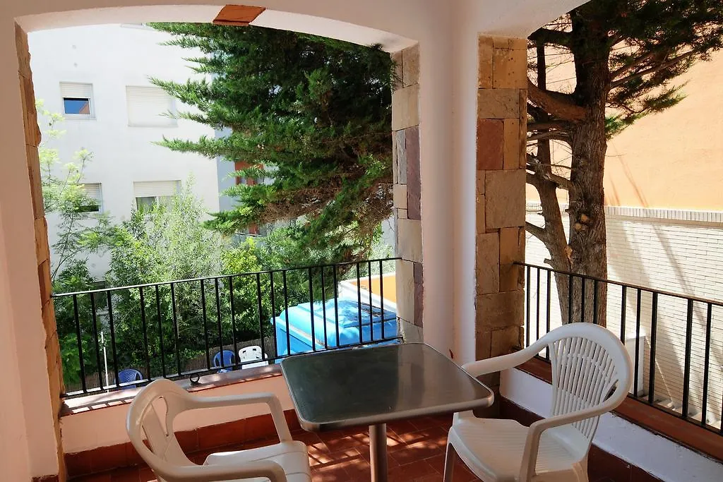 Apartamentos Ar Caribe Lloret de Mar