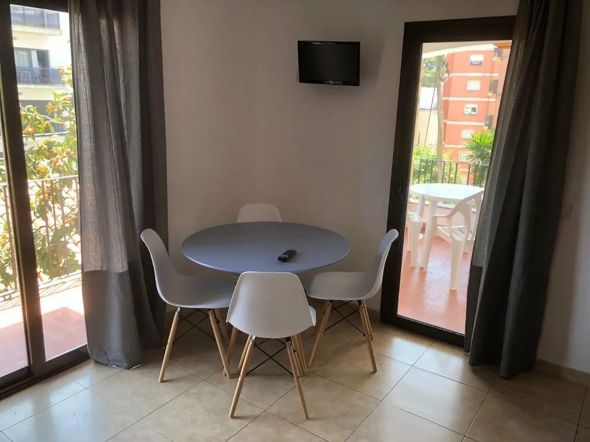 Apartamentos Ar Caribe Lloret de Mar 0*,